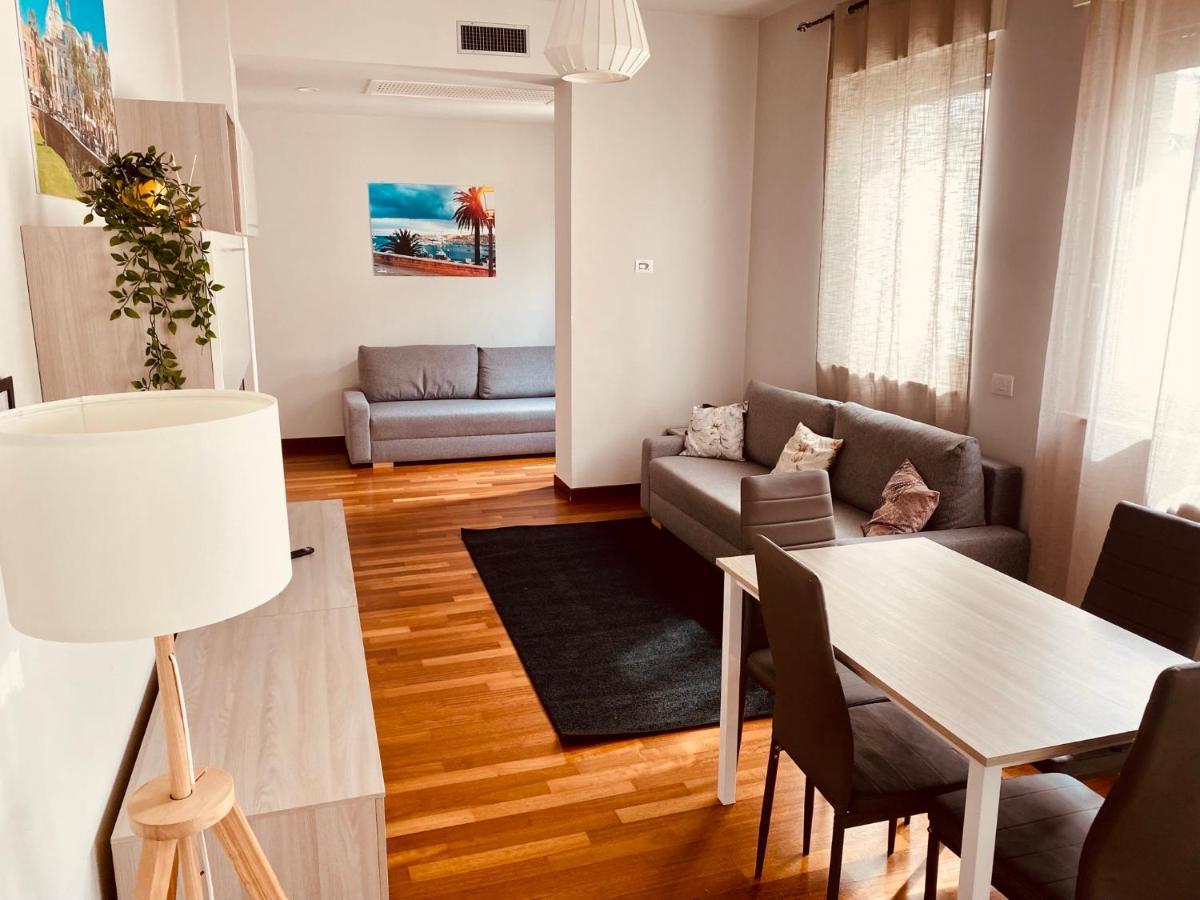 Berga Exclusive Suite 3 Bari Buitenkant foto